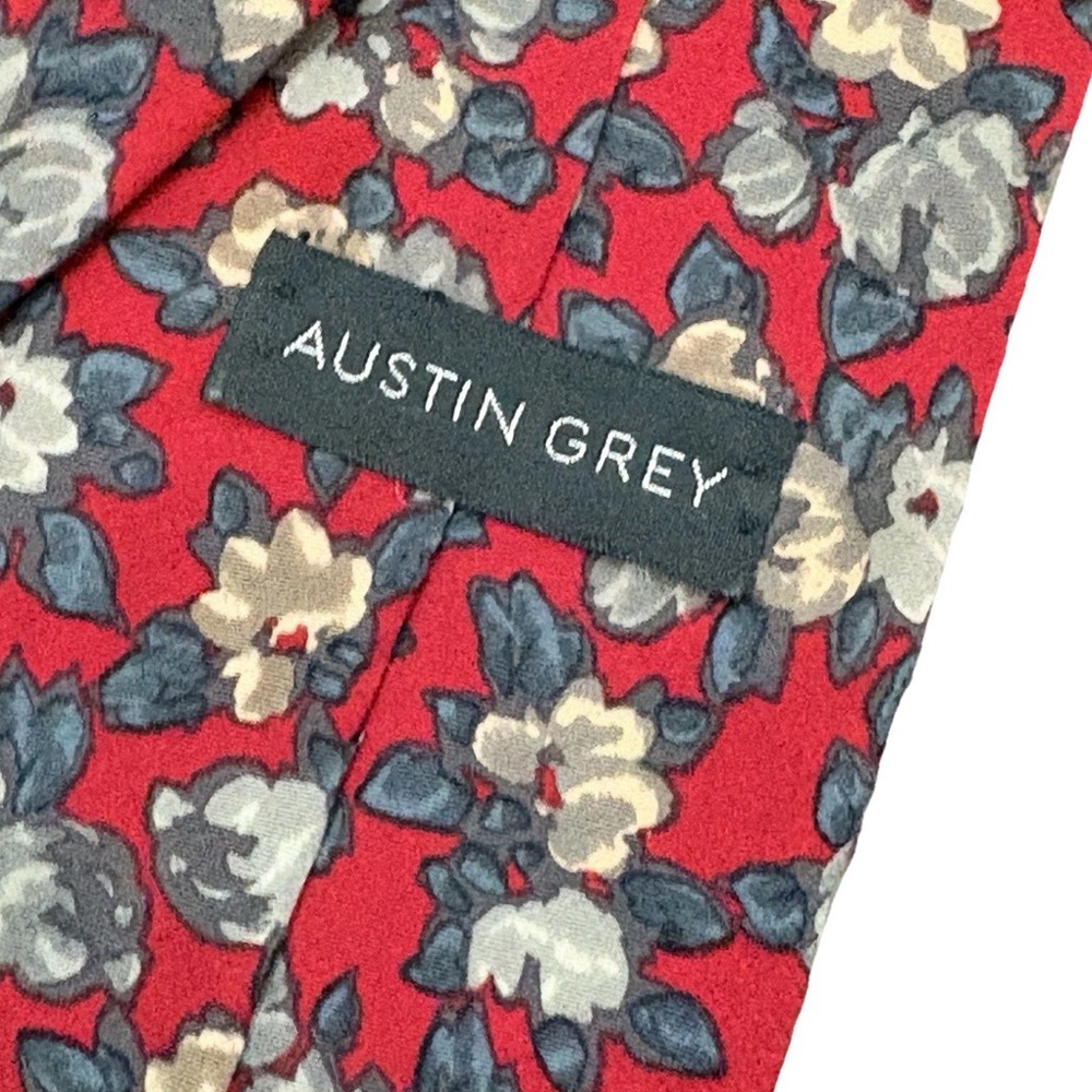 Austin Silk Floral Men's Tie in Red and Blue Cottagecore - Picture 4 of 5